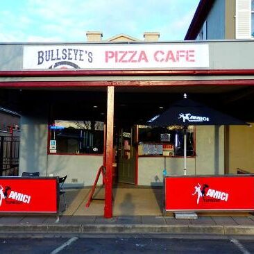 bullseye-s-pizza-cafe